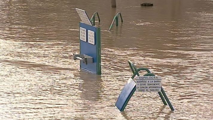 Telediario 1 - Aumento del caudal del Ebro