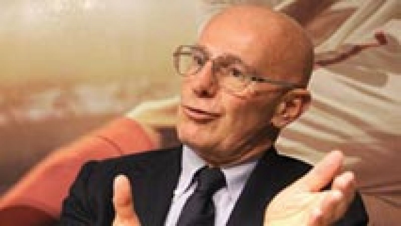 Telediario 1: Sacchi asegura que hay "demasiados jugadores de color" en las canteras | RTVE Play