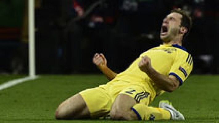 Ivanovic adelanta al Chelsea en París (0-1)