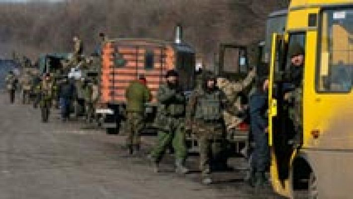 Las fuerzas ucranianas se retiran de Debáltsevo