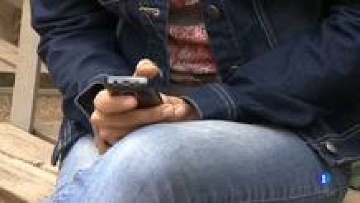 L'Informatiu - Més d'un 60% de les aplicacions per conèixer gent poden amagar virus informàtics