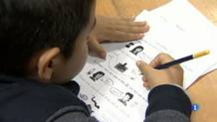 L'Informatiu - La Fundació Pere Tarrés ofereix un servei de reforç educatiu per a famílies amb pocs recursos