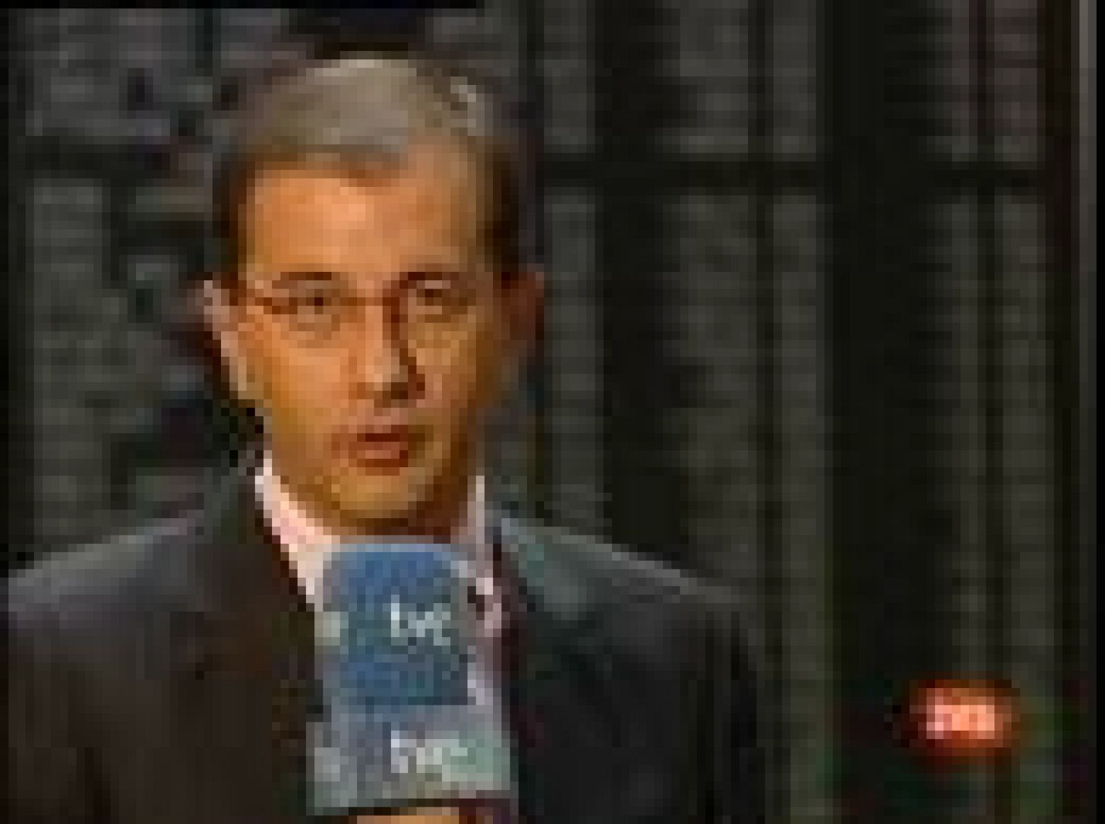 El Ibex 35 retrocede un 3,88% y pierde el soporte de los 11.000 puntos | Ver