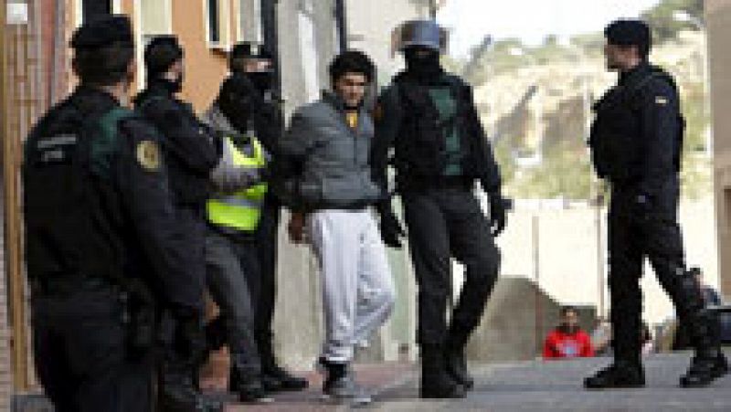 Dos detenidos en Melilla y dos en Cataluña por difundir propaganda del estado islámico