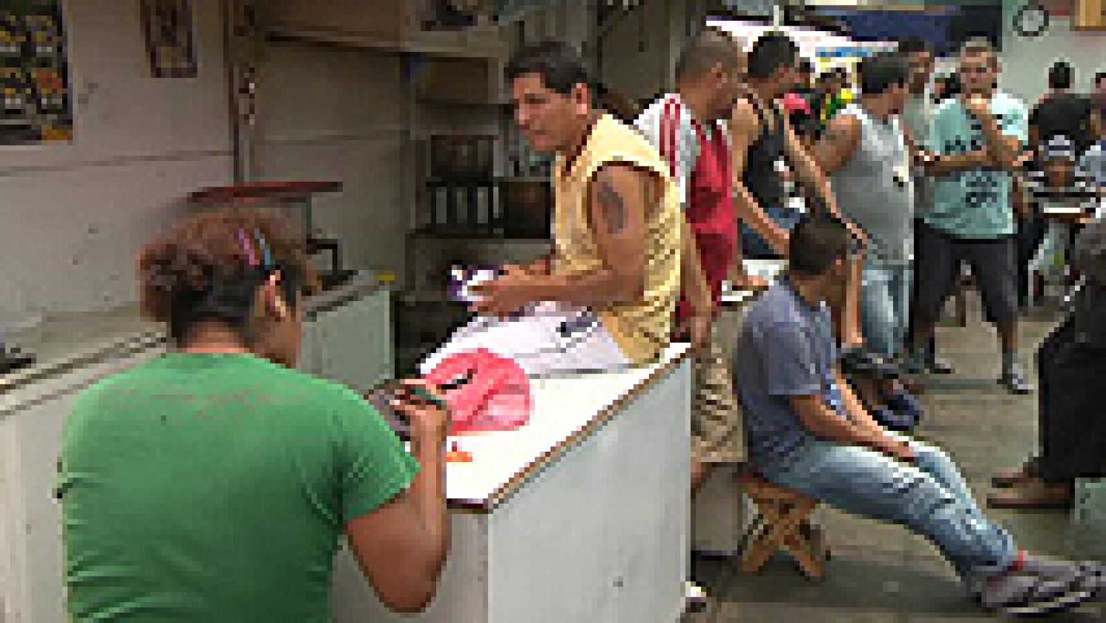 Telediario 1: Españoles que pagan sus penas en prisiones de Ecuador | RTVE Play