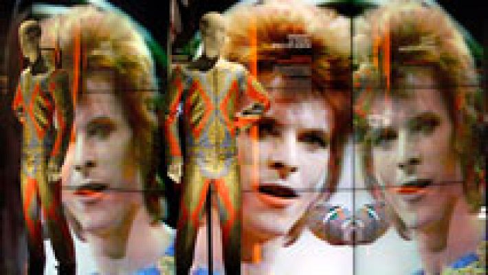 Un retrospectiva en París repasa la carrera de David Bowie