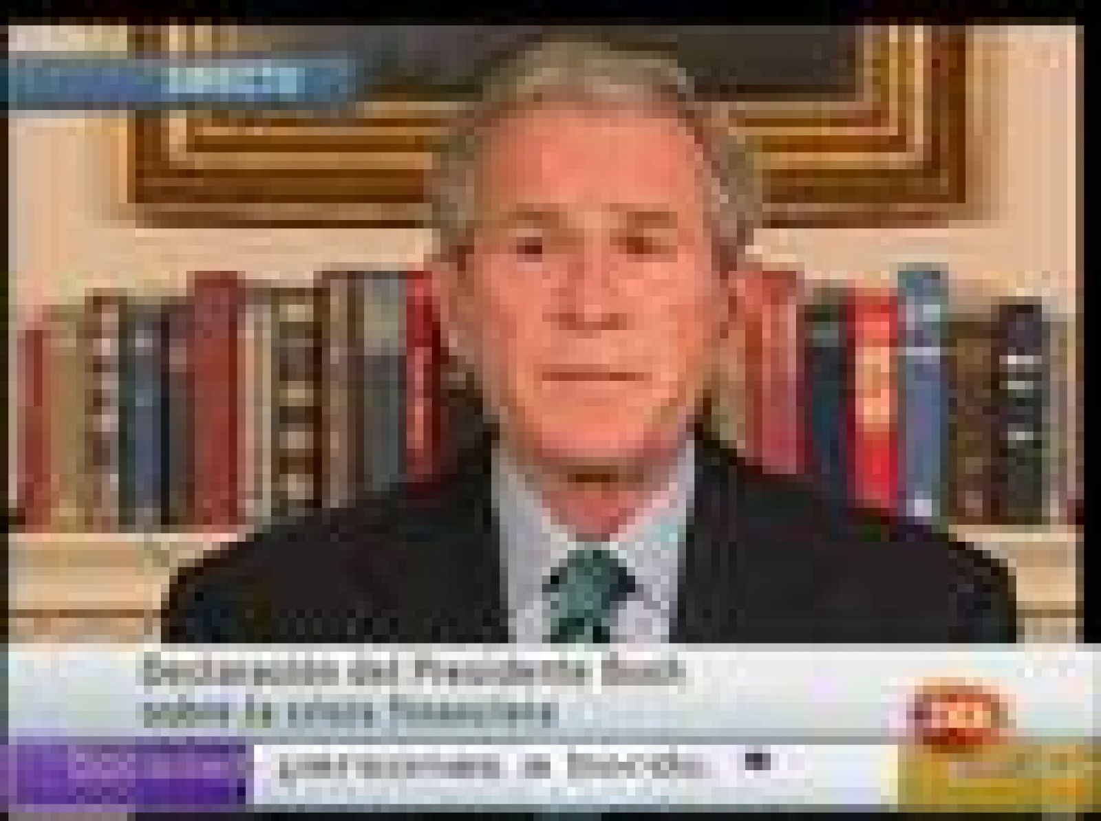 En una breve alocución pronunciada en la Casa Blanca, Bush ha instado al Congreso a alcanzar un acuerdo porque "estamos en un momento crítico para nuestra economía" que requiere de una actuación "urgente".