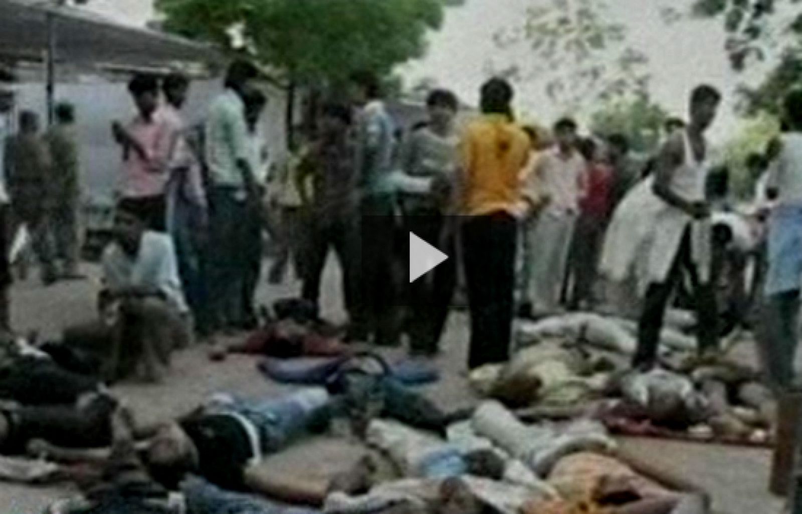 Al menos 144 personas han muerto en la India, en una estampida en un templo hindú | Ver