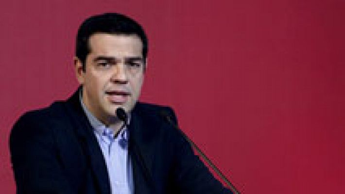 Tsipras acusa a España de liderar un eje contra Atenas