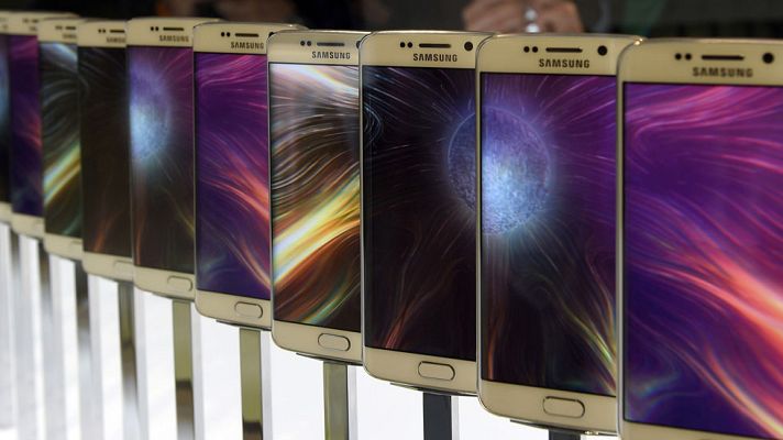 Telediario 1 - El evento de móviles más importante del mundo