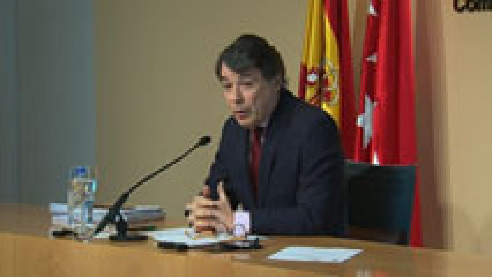 El comisario José Villarejo denuncia a Ignacio González por injurias y calumnias