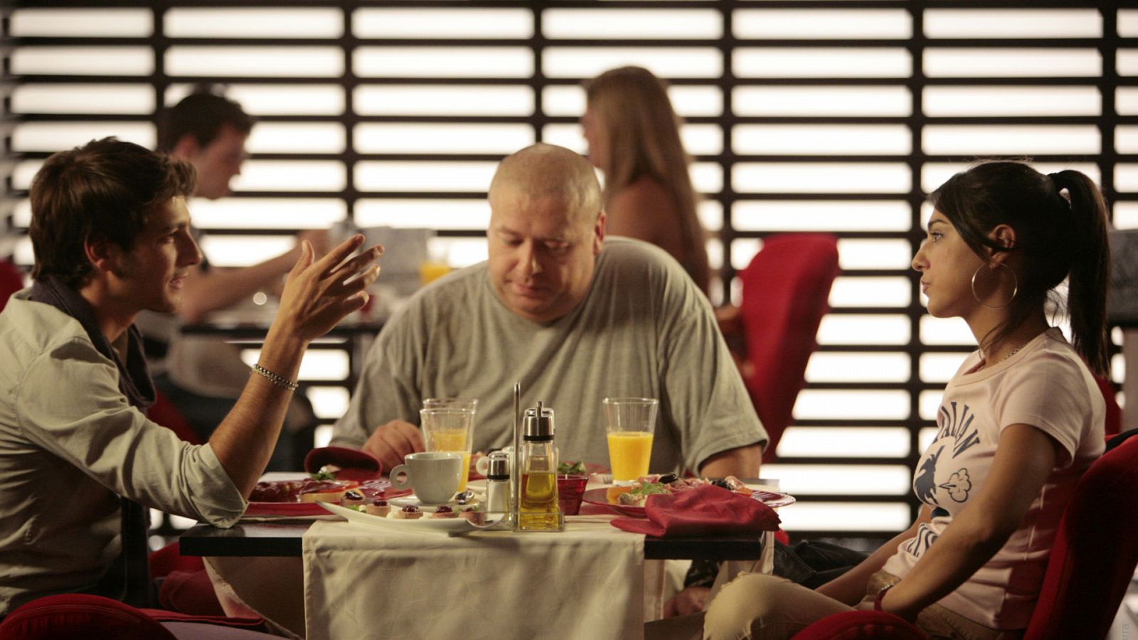 Herederos - Temporada 2 - Episodio 7: Socios - Ver ahora