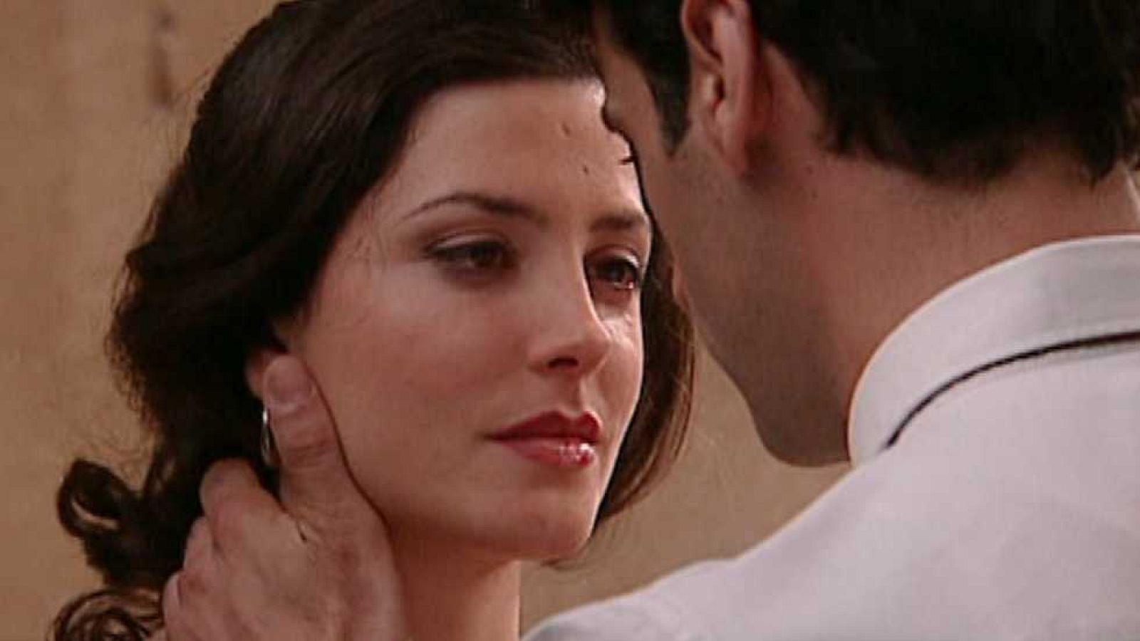 Amar en tiempos revueltos - T5 - Capítulo 66 - Ver ahora