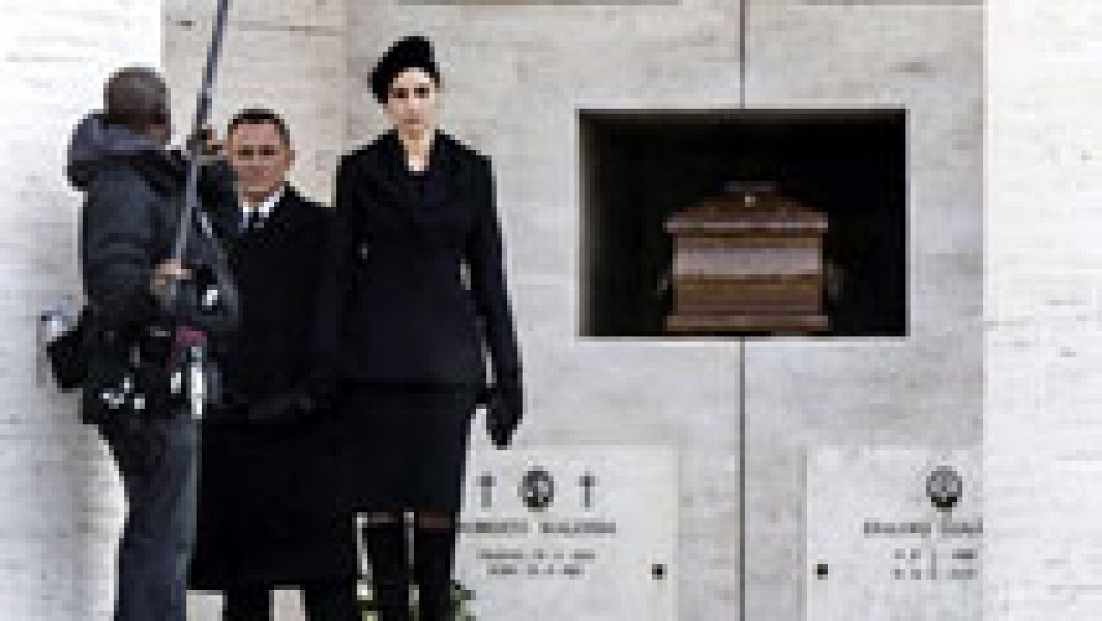 Telediario 1: Se rueda en Roma la última aventura de James Bond | RTVE Play