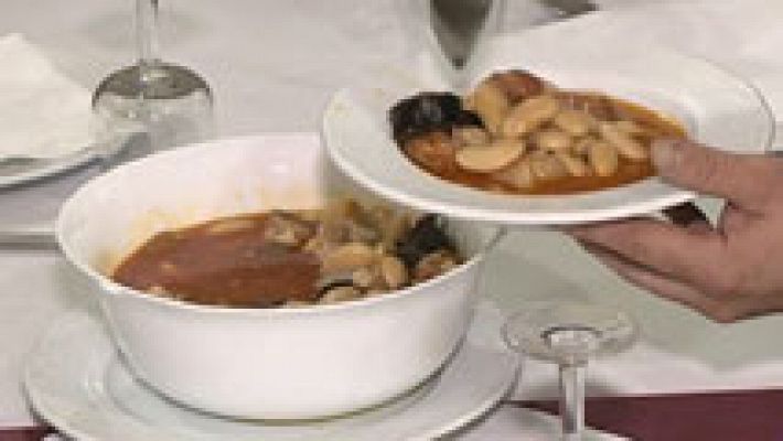 La mayoría de los españoles hace tres comidas al día