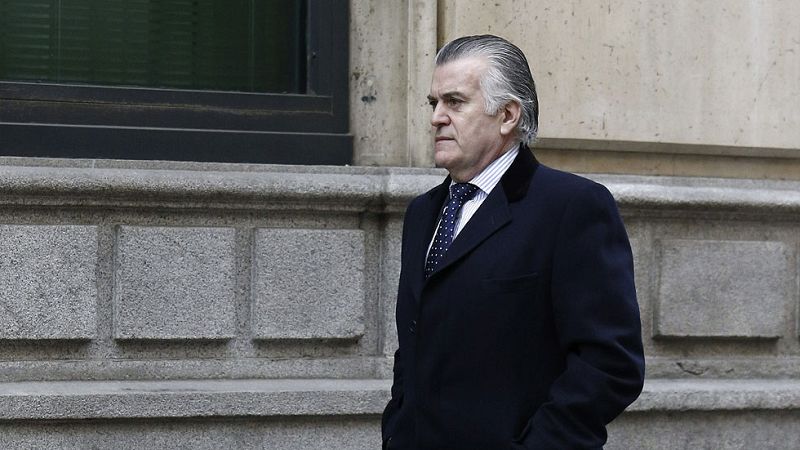 El juez Pablo Ruz sienta en el banquillo a Bárcenas, Correa y otros 38 imputados por la primera época de Gürtel
