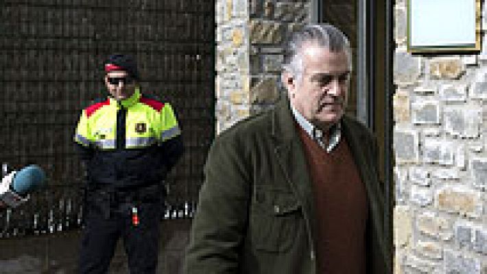 Ruz abre juicio oral contra Bárcenas y Correa por Gürtel