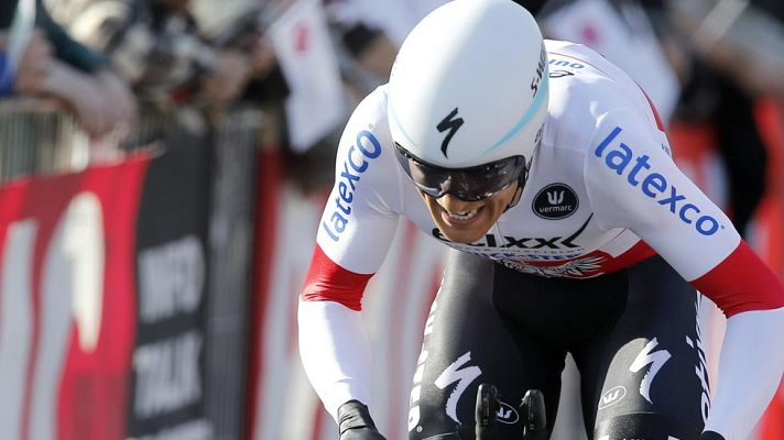 Telediario 1 - Kwiatkowski se impone en la etapa prólogo y es el primer líder de la París-Niza