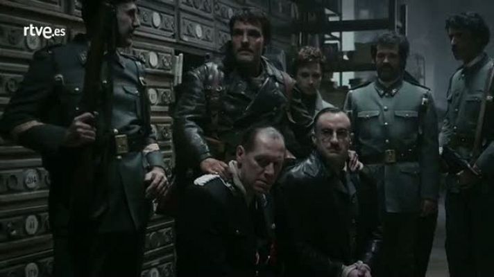 El Ministerio del Tiempo - El Ministerio del Tiempo - ¿Ese tal Luis Aragonés es otro grande de España?