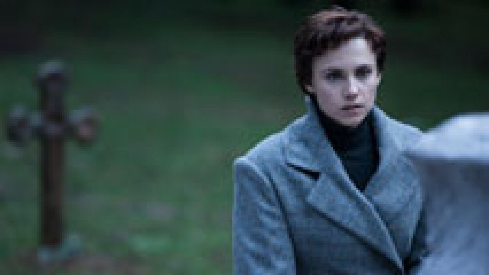 El Ministerio del Tiempo - Amelia Folch ante su tumba | Ver