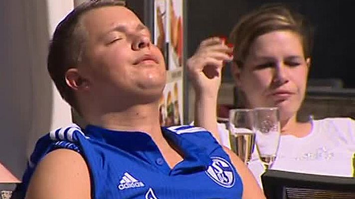 Telediario 1 - La afición del Schalke toma Madrid