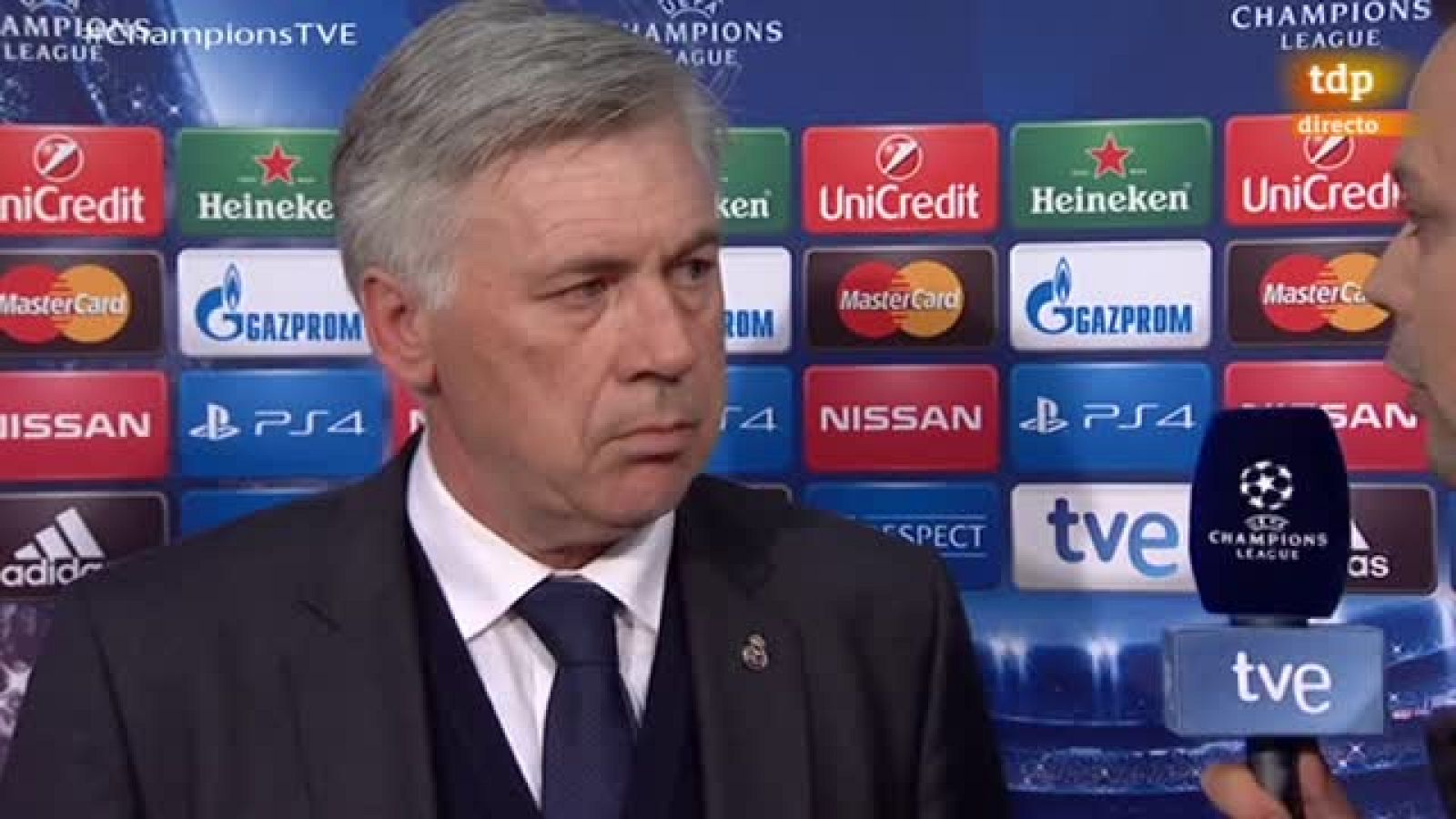 El entrenador del Real Madrid, Carlo Ancelotti, ha sido sincero tras la derrota ante el Schalke 04 (3-4) y ha reconocido el mal partido de su equipo, que pasa a cuartos pero siembra muchas dudas.