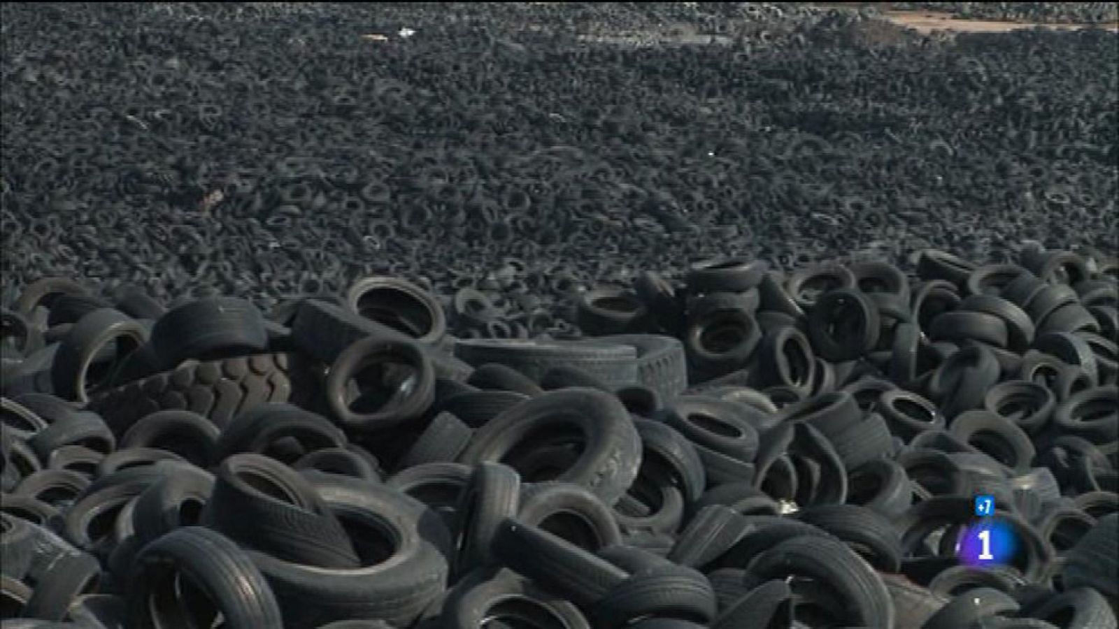 Comando actualidad - Sobra basura - Reciclando neumáticos