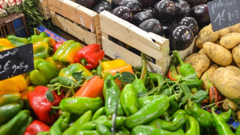 La cesta de la compra se llena más porque los precios han bajado