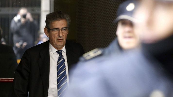 Informativo 24h - El 'número dos' de Blesa confía en no tener que devolver lo gastado con su tarjeta opaca