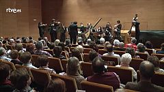 Atención obras -  Forma Antiqva, dirigido por Aaron Zapico, interpretan el primer movimiento del Concerto Grosso en re mayor opus 6 no 5 HWV 323, de Haendel