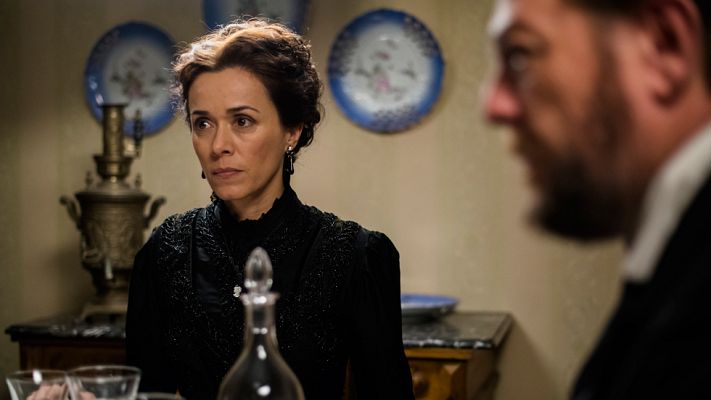 El Ministerio del Tiempo - Los padres de Amelia