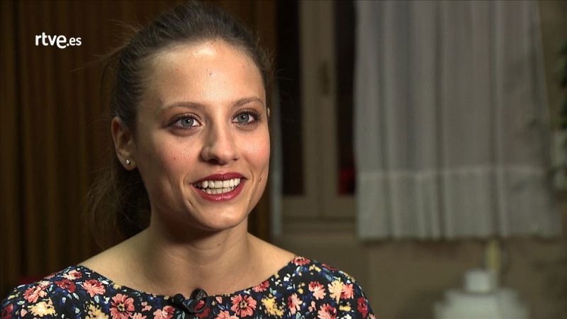 Michelle Jenner hace un cameo en 'El Ministerio del Tiempo', interpretando a la reina Isabel la Catlica, a la que con tanto xito encarn en 'Isabel'. Le hemos preguntado por ello. El martes 17 a las 17 en 'La Puerta del Tiempo', ms declaraciones.