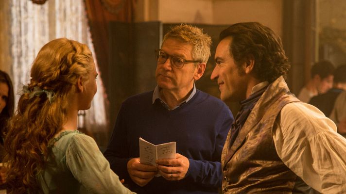 Telediario 1 - Kenneth Branagh presenta su versión de 'Cenicienta', en Madrid