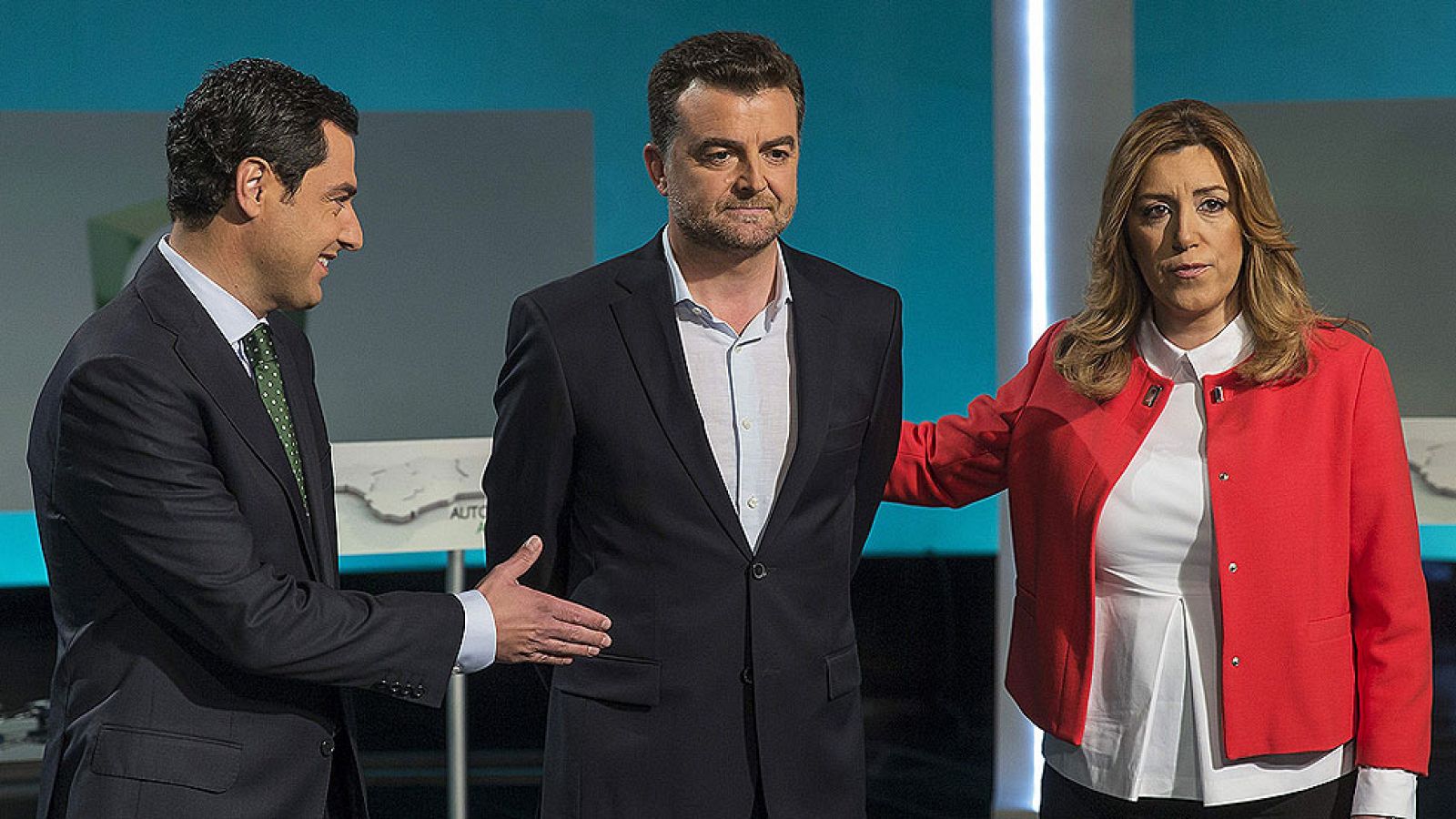 Maíllo acusa a Susana Díaz y Moreno de hacer un "numerito" a lo Pimpinela con el tema de la corrupción