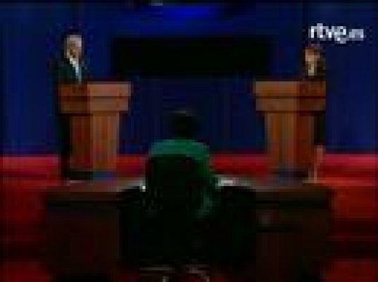  - Biden habla de la crisis financiera