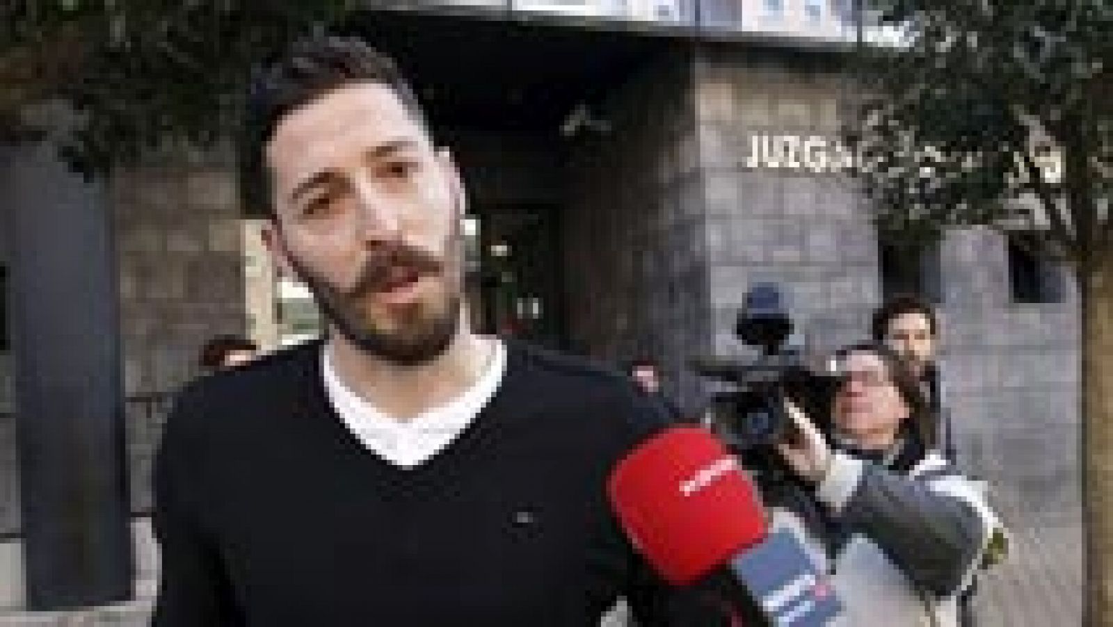 Telediario 1: Damià, exjugador de Osasuna, imputado por un presunto amaño | RTVE Play