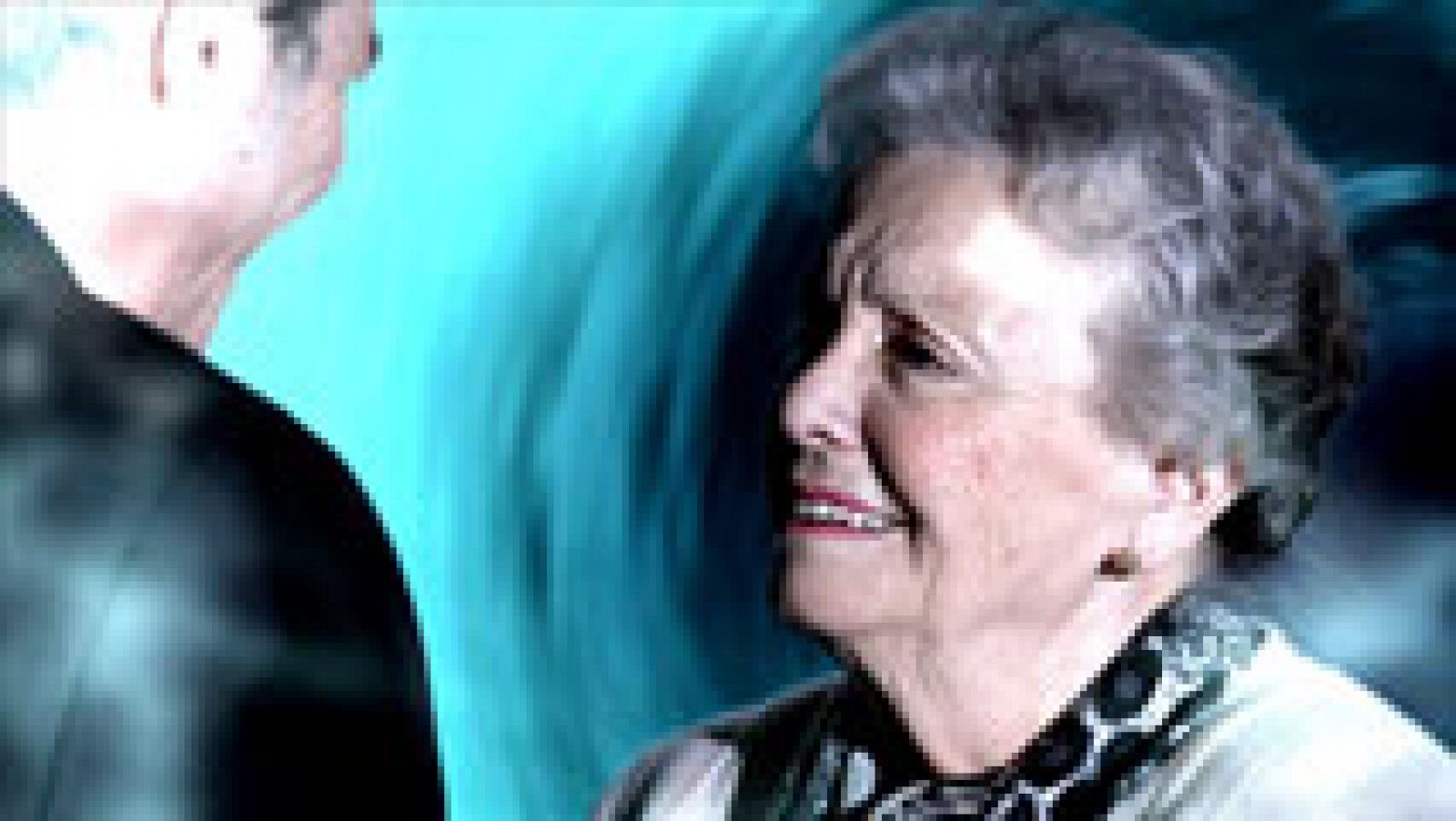 Cuéntame cómo pasó - Herminia se 'reencuentra' con su marido