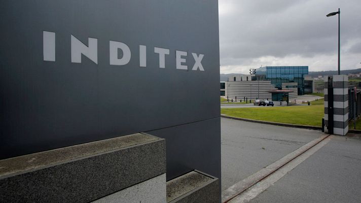 Telediario 1 - Inditex ganó 2.500 millones en su año fiscal 2014-2015, un 5% más que un año antes