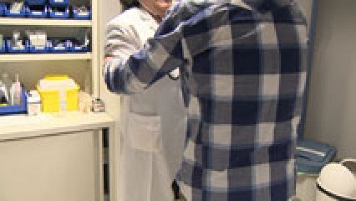 Telediario 1 - Las agresiones a médicos bajaron ligeramente en 2014