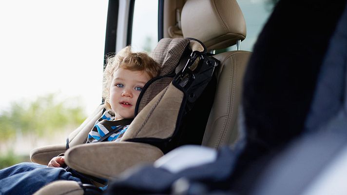Telediario 1 - La DGT detecta en una semana a 287 niños que viajaban sin sistema de retención