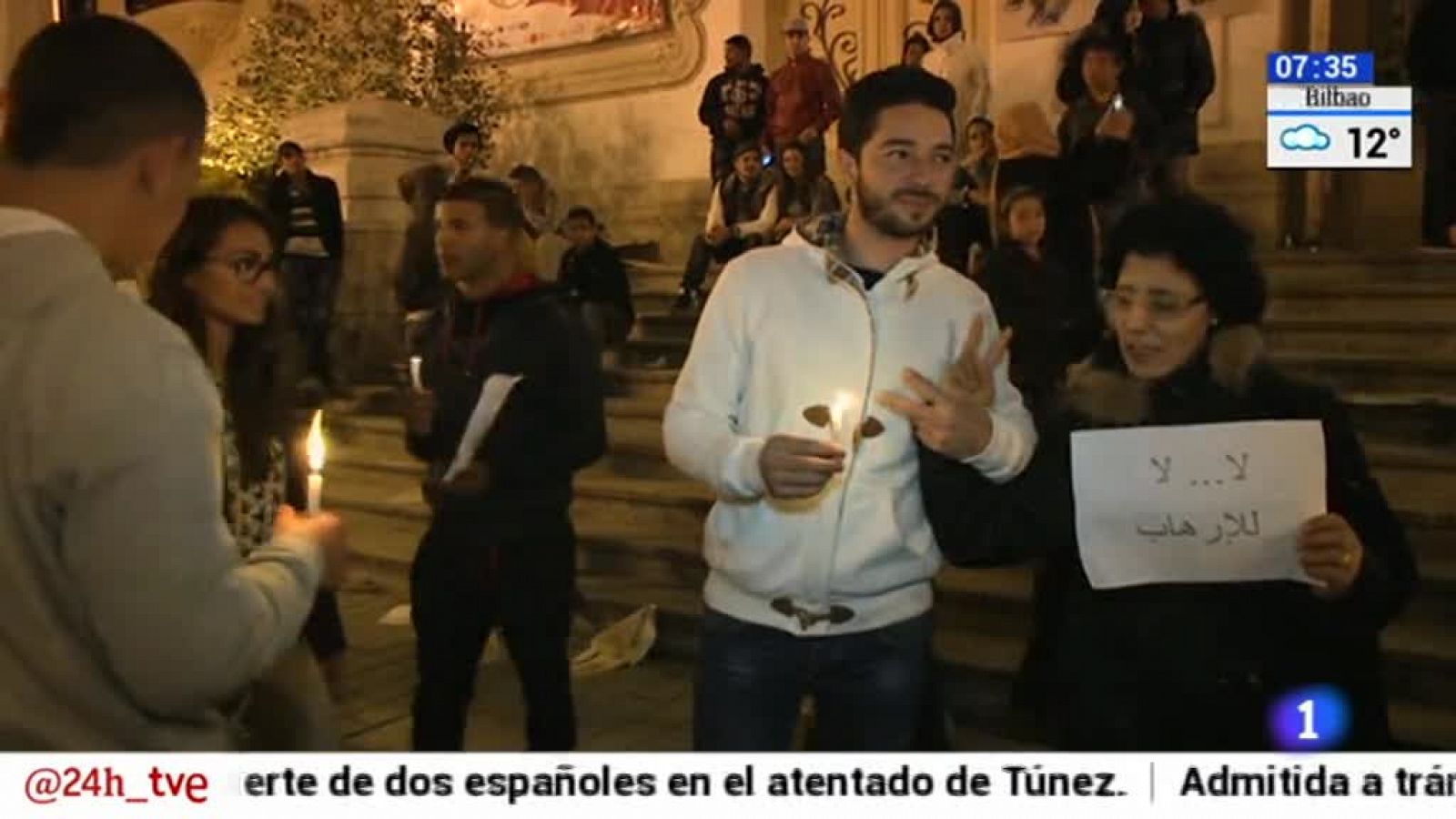 Vigilia en Túnez por las víctimas del atentado que costó la vida a 19 personas 