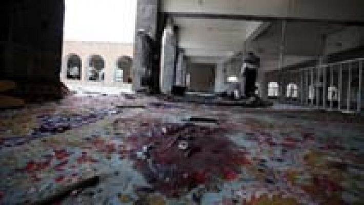 Más de cien muertos en atentados contra mezquitas en Yemen