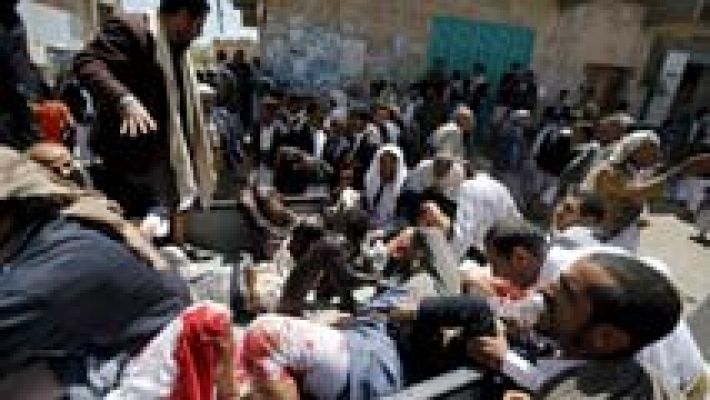 Más de cien muertos en atentados en mezquitas en Yemen