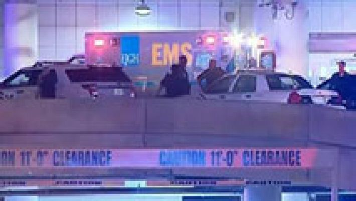 Informativo 24h - Un hombre resulta herido tras atacar con un machete el aeropuerto de Nueva Orleans