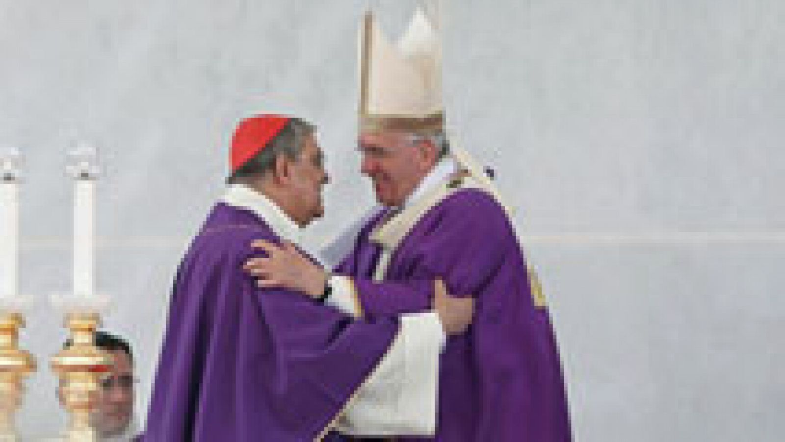 Telediario 1: El papa Francisco está de visita en Nápoles | RTVE Play