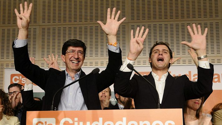 Albert Rivera declara la muerte del bipartidismo y descarta entrar en la Junta de Andalucía