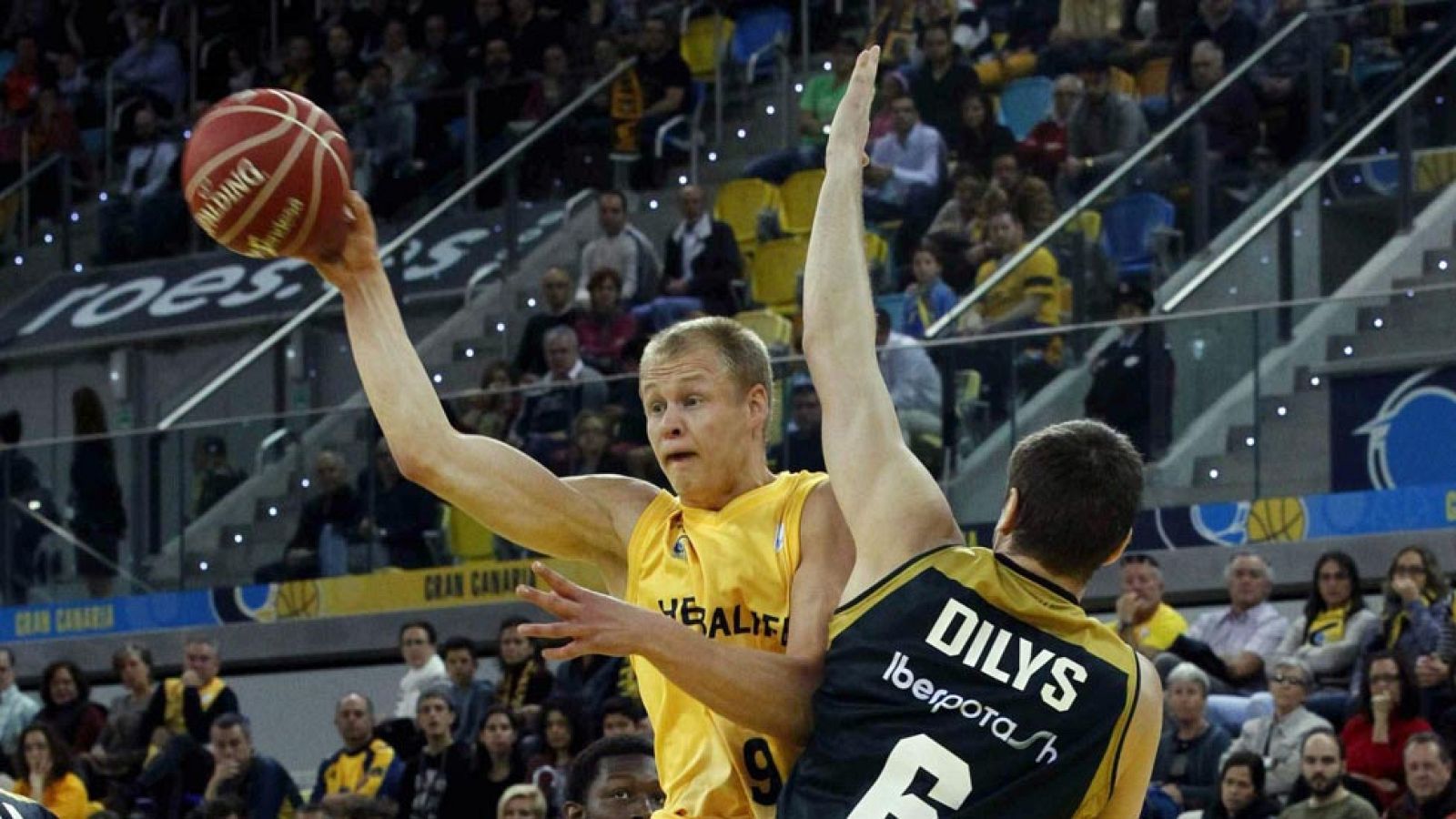 H. Gran Canaria 75 - Bruixa d'Or 81 - Baloncesto en RTVE | Ver