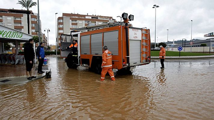 Telediario 1 - El temporal en Valencia causa dos víctimas mortales