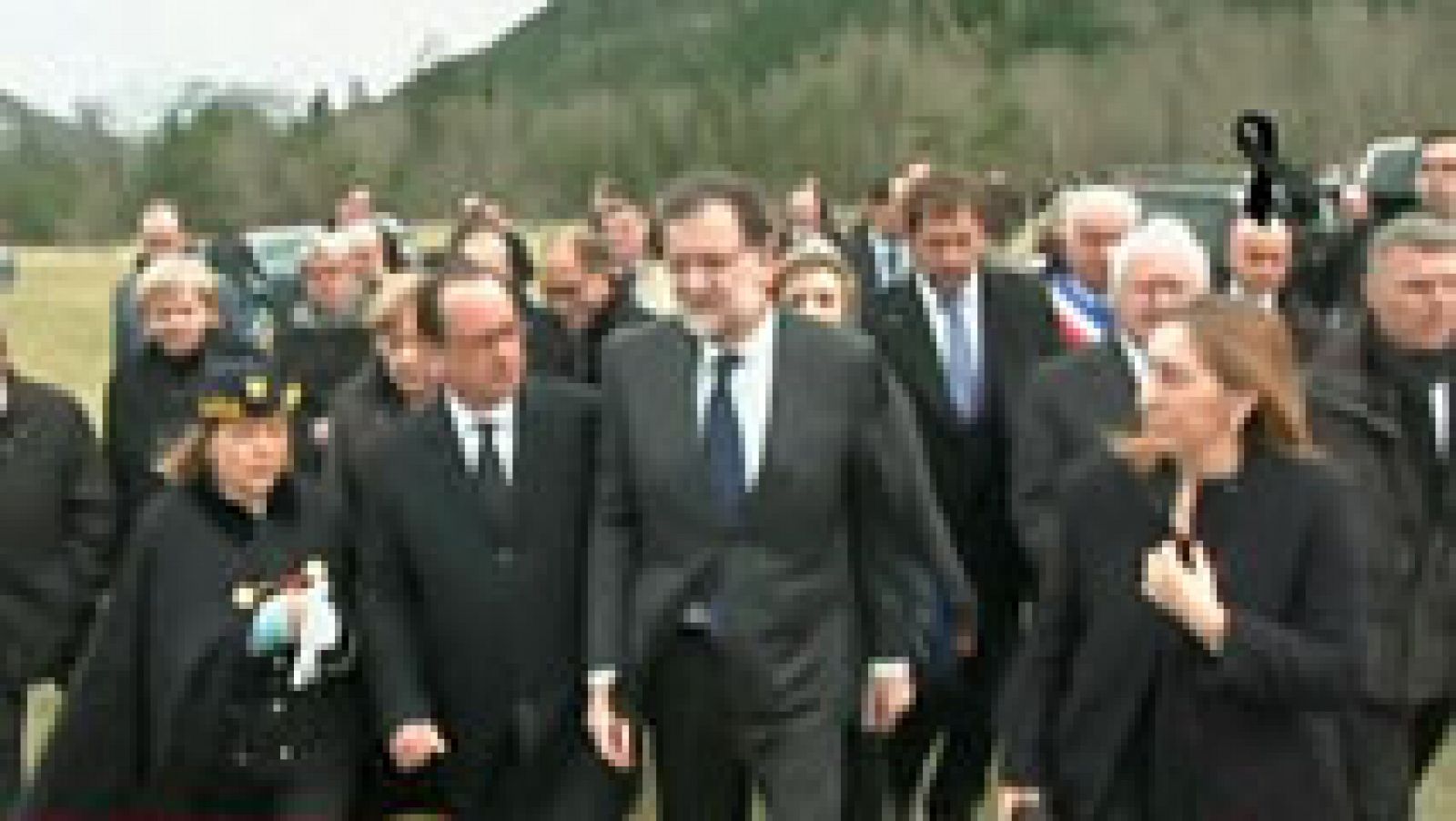Informativo 24h: Rajoy, Hollande y Merkel visitan la zona de los Alpes donde se estrelló el avión de Germanwings | RTVE Play
