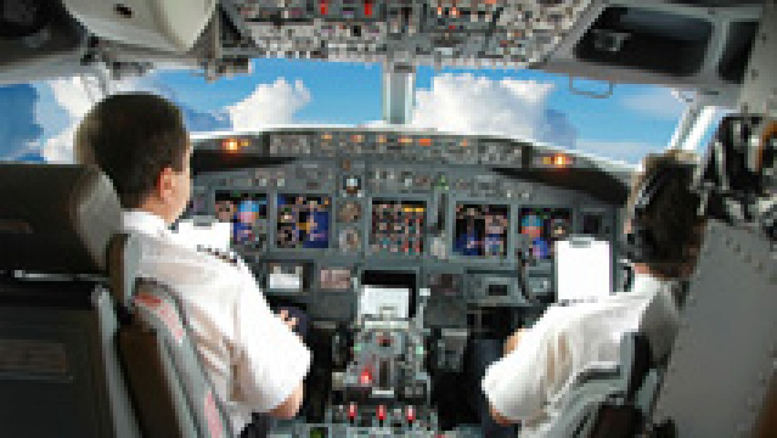 Telediario 1: ¿Qué ocurrió con el vuelo 4U 9525 de Germanwings que se estrelló en Francia? | RTVE Play